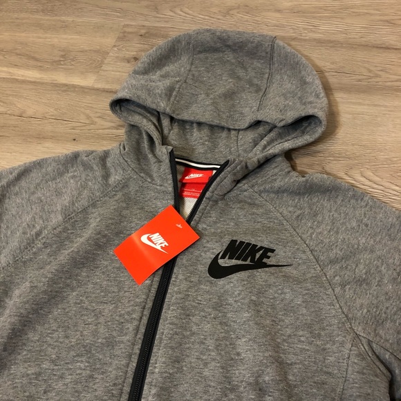 NWT Grey Nike Zip up Jacket - Picture 3 of 3
